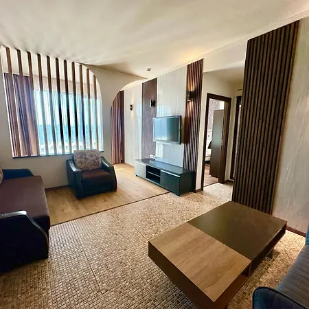 Cozy For 5 People In Royal